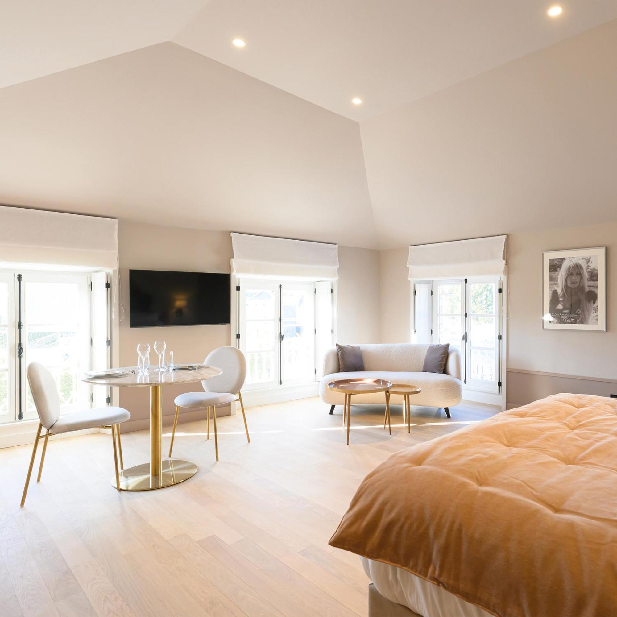 Les Suites Bb, Champagne Besserat De Bellefon 埃佩尔奈 外观 照片